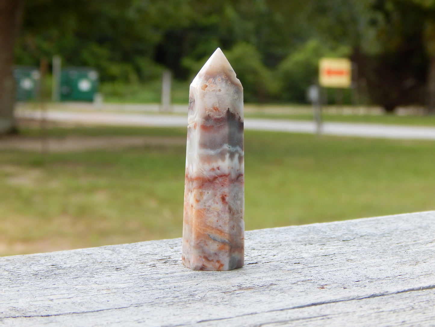 Crazy lace agate tower
