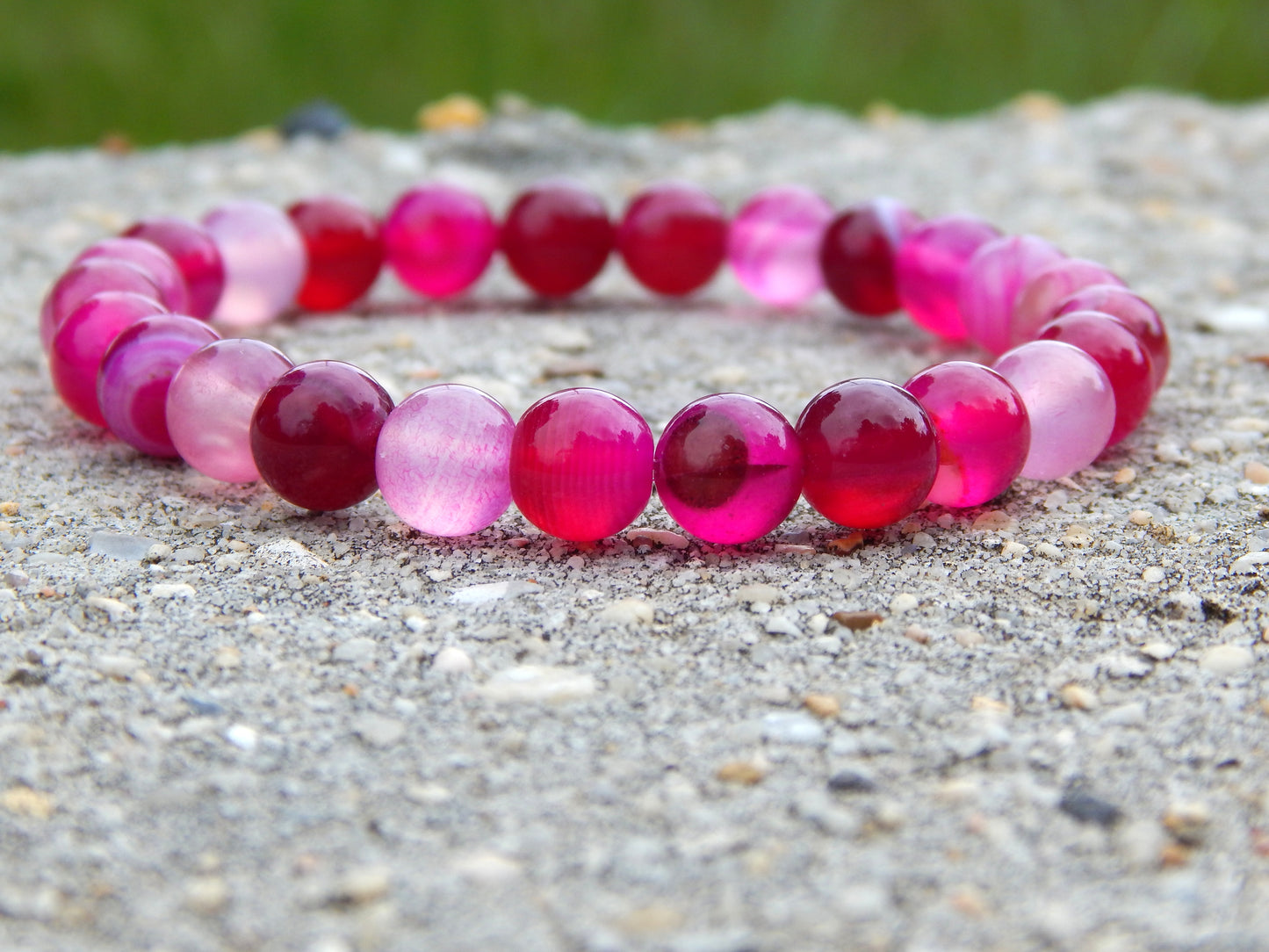 Pink agate stretch bracelet