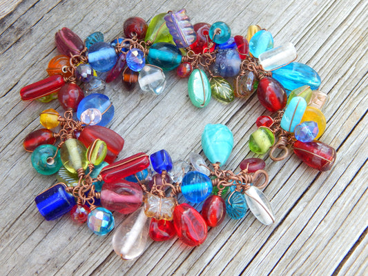 Colorful cluster bracelet