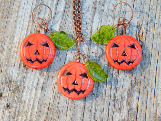 Pumpkin earring and necklace set