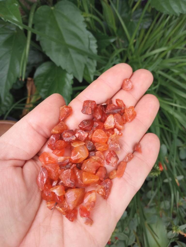 Carnelian chips by the ounce